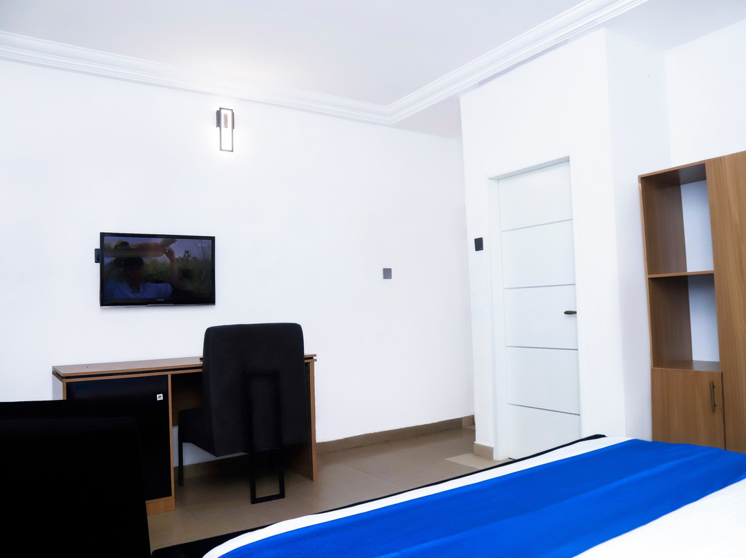 Western Dreams Hotel主图