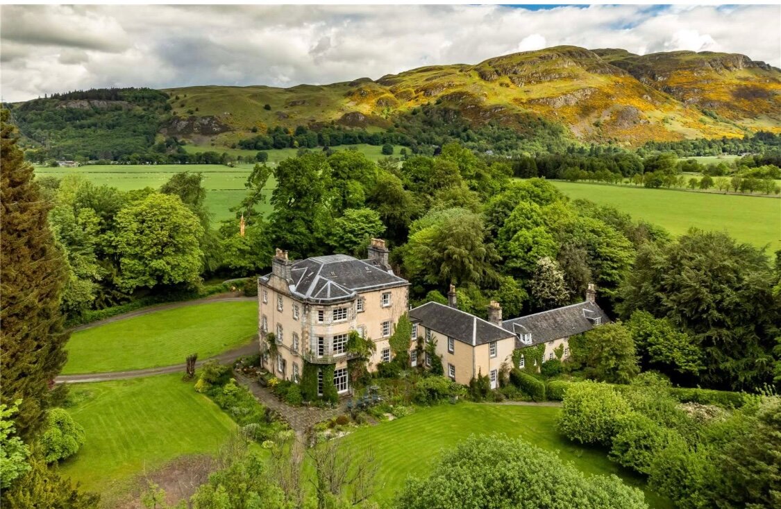 Powis House Estate-官方