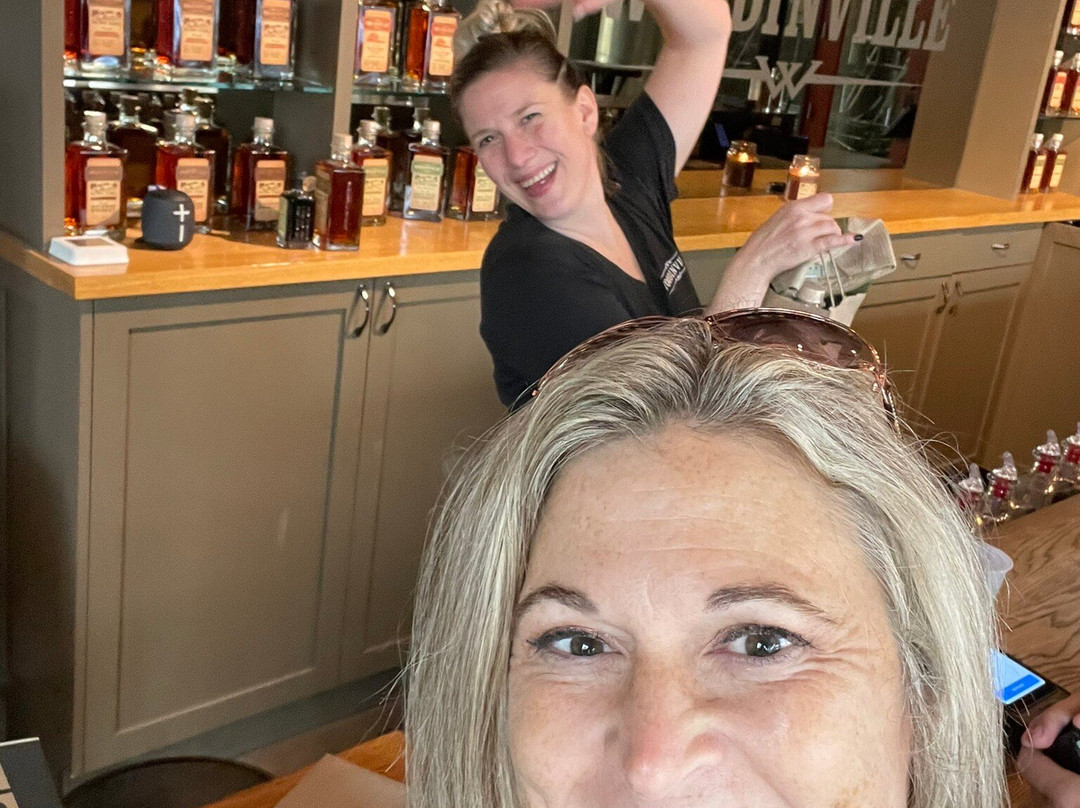 Woodinville Whiskey Co.景点图片
