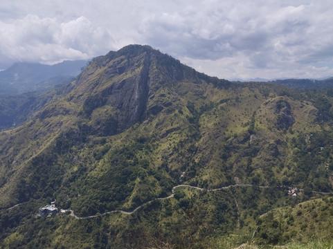 Ruwan Russian Tours & Guide-瓦勒迦玛必去景点