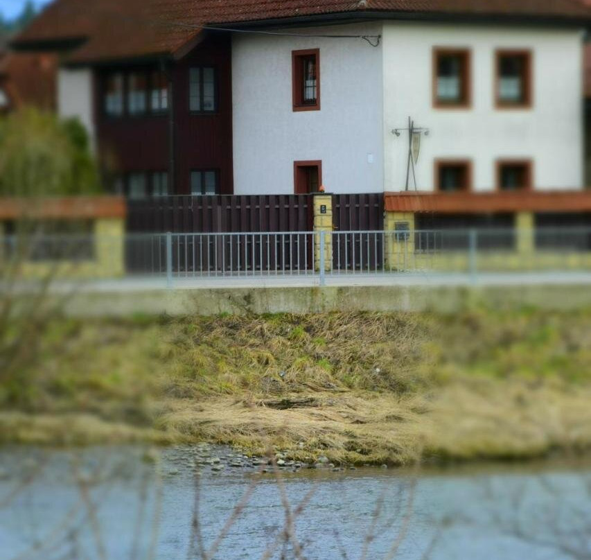 River Side Holiday Home near Besenova