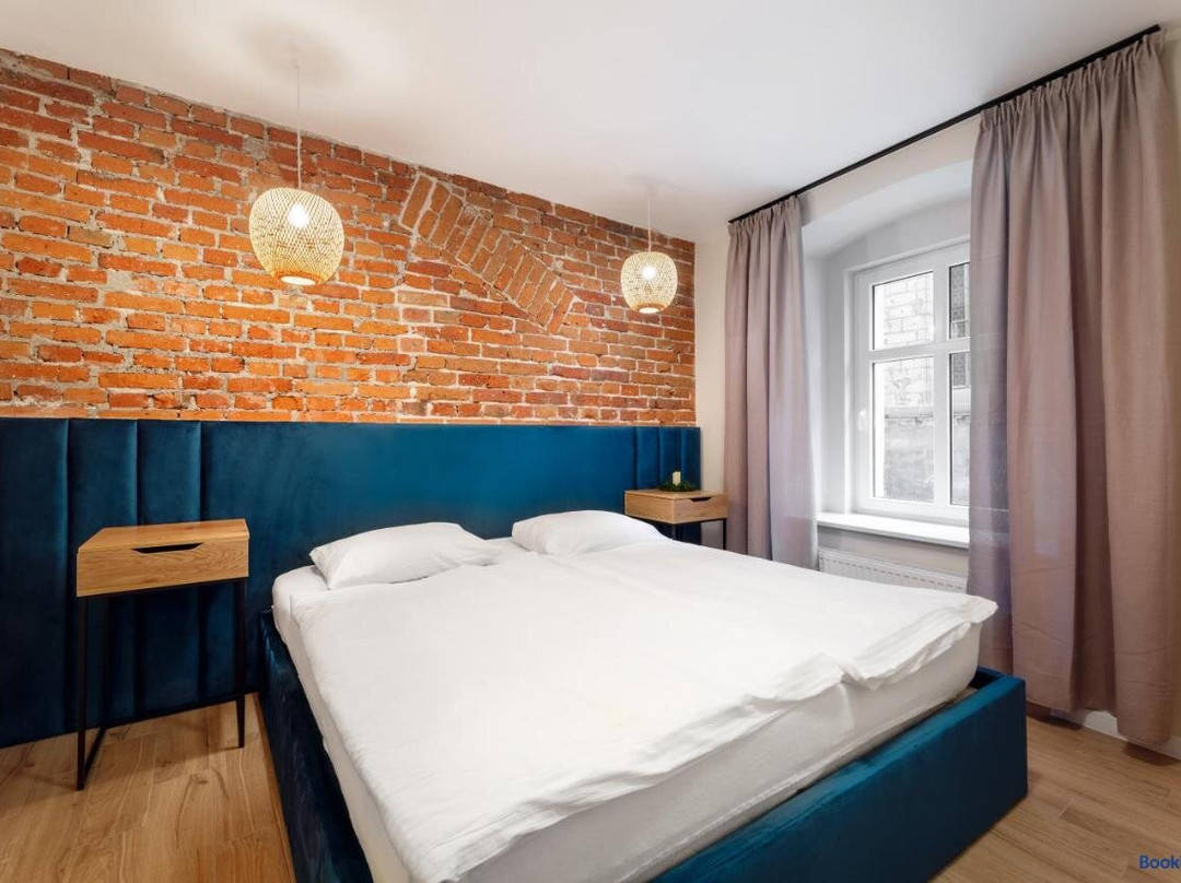 Coffee Apartments, MyWeek