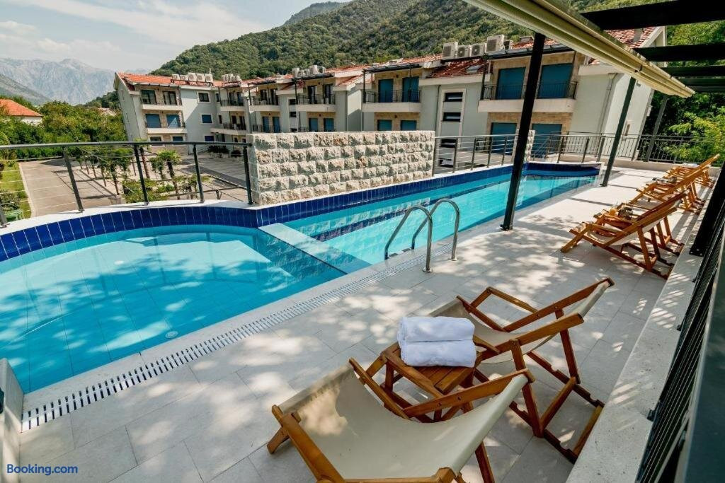Green Bay Apartments Morinj