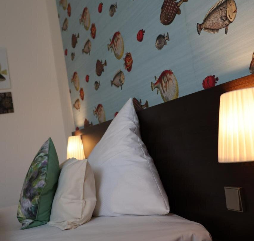 Neuenrade酒店住宿-Restaurant Thuns Hotel Dorfkrug