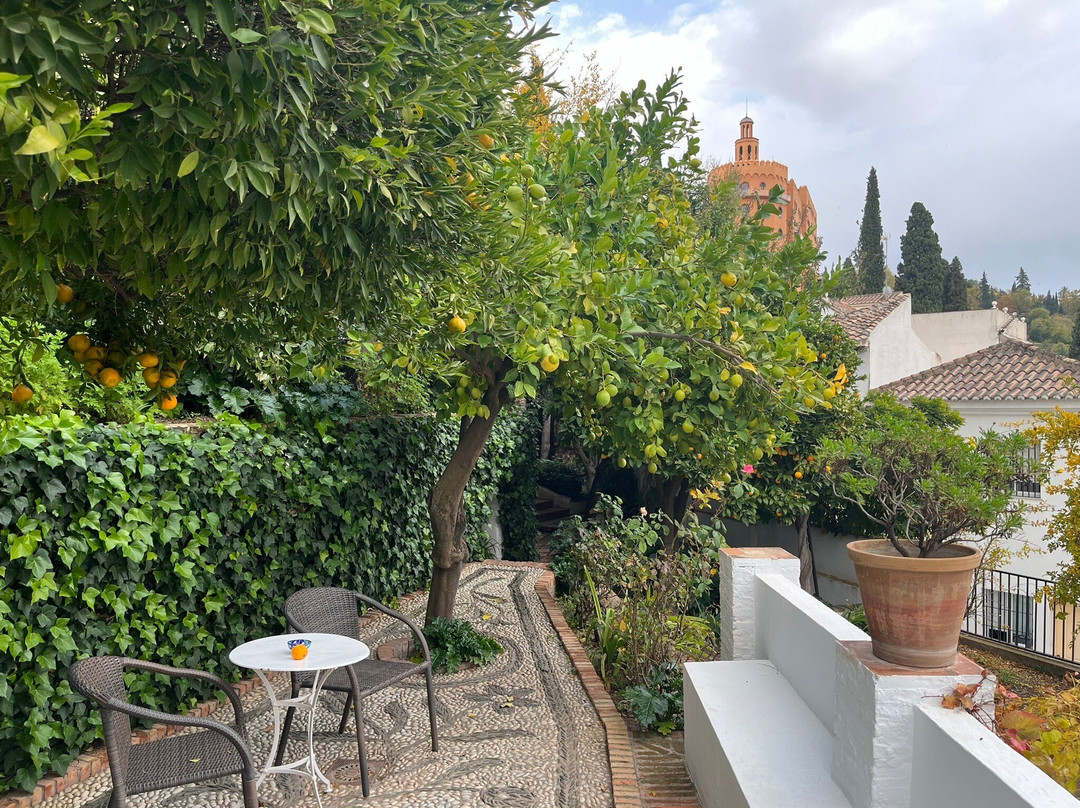 卡门卡拉科尔水塔酒店主图