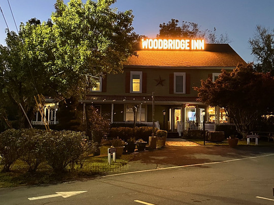Woodbridge Inn & Tavern hotel主图