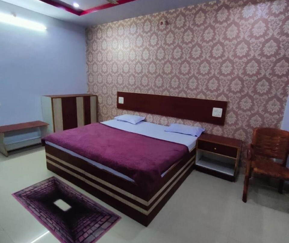 Hotel Kanha International