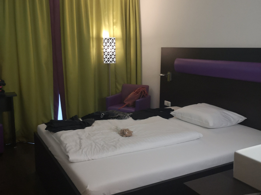 B&F Hotel am Neumarkt主图