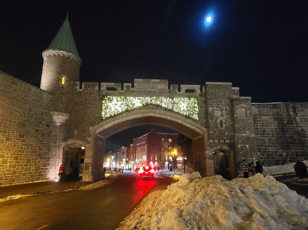 Place d'Youville-魁北克市必去景点