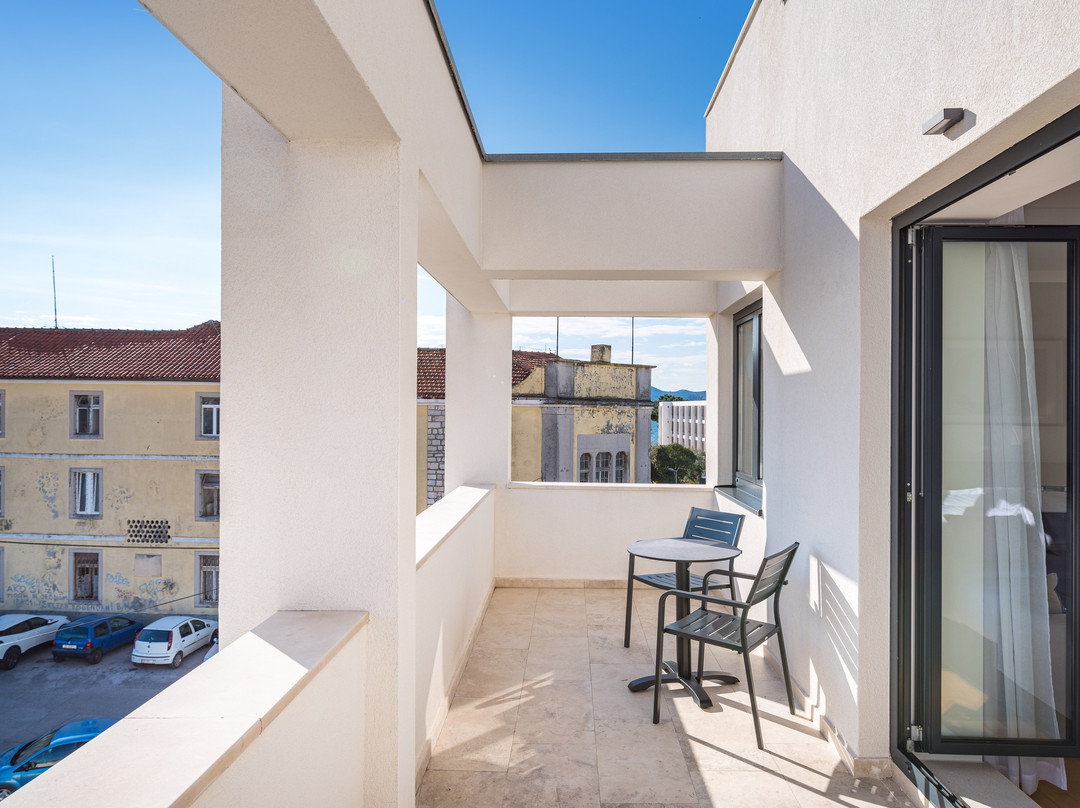 Miramare Hotel主图