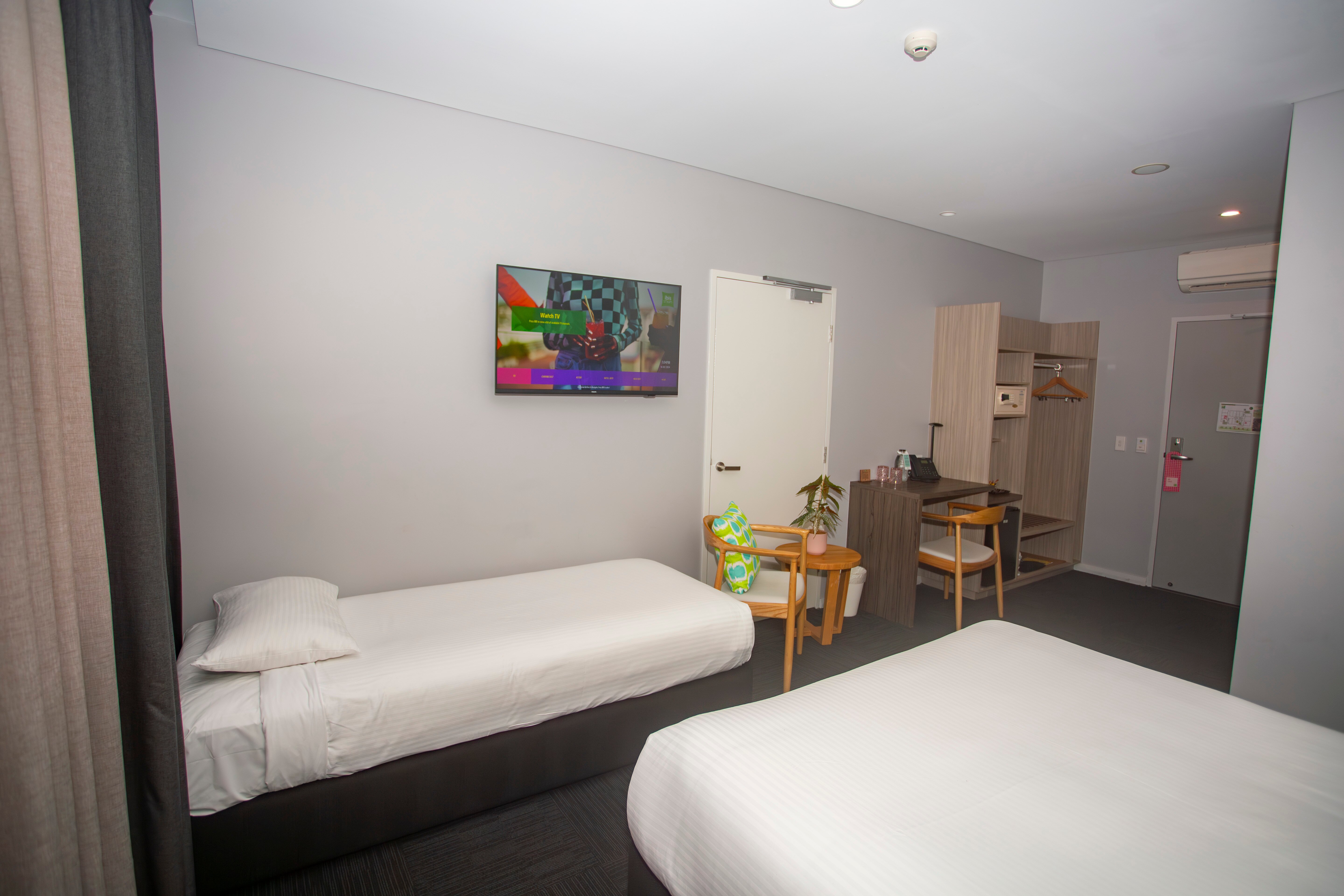 Ibis Styles The Entrance-客卧