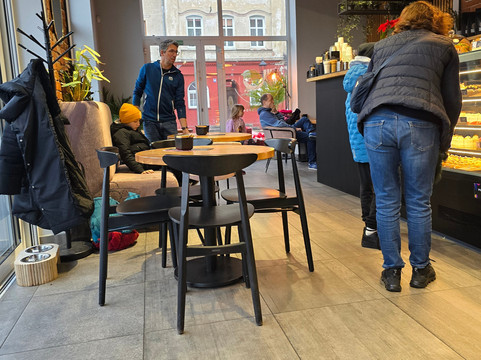 Schwarzer Kaffee Café Konditorei 2.0