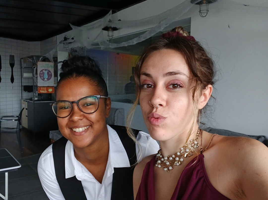 Cocktail Team景点图片