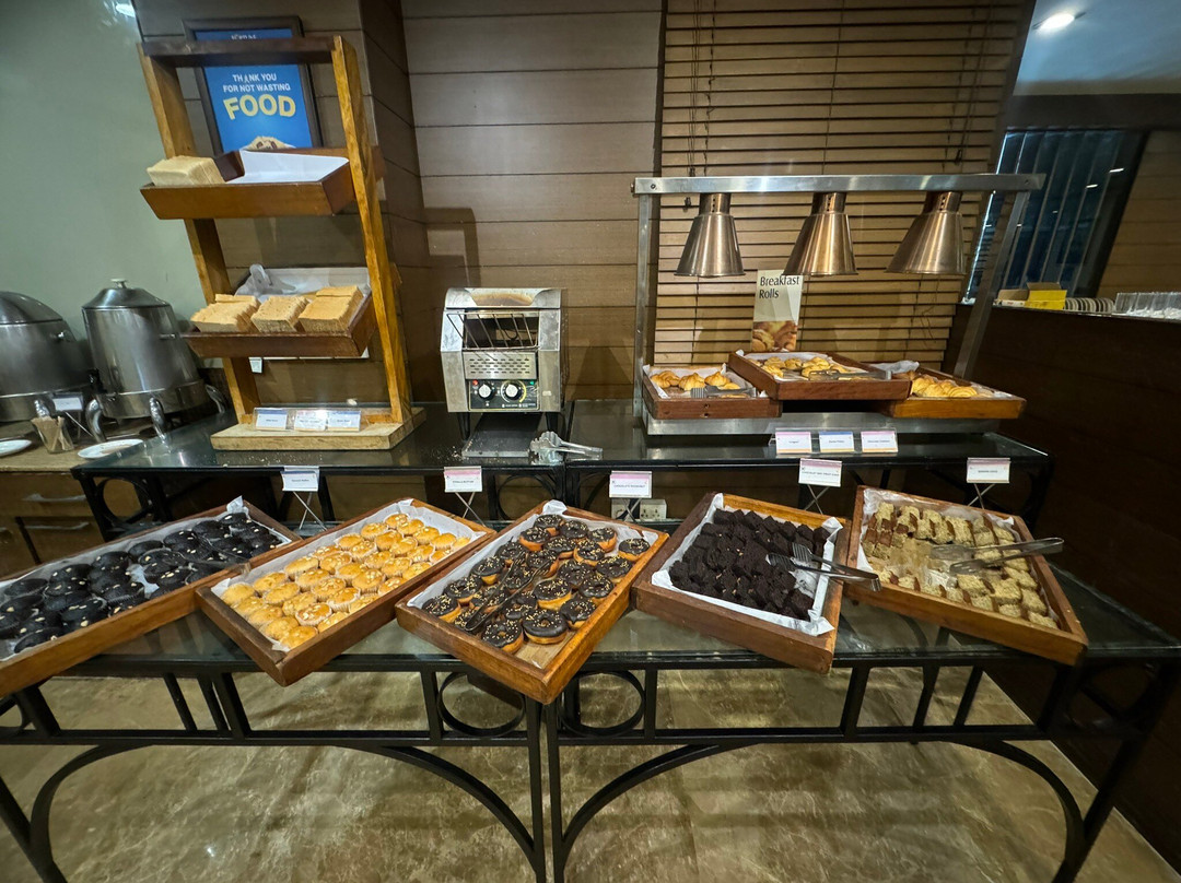 太平绅士财富宫酒店主图