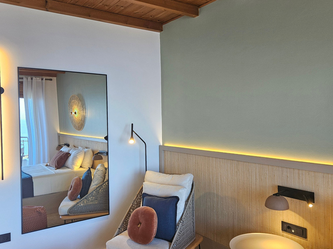 伊阿拉斯酒店主图