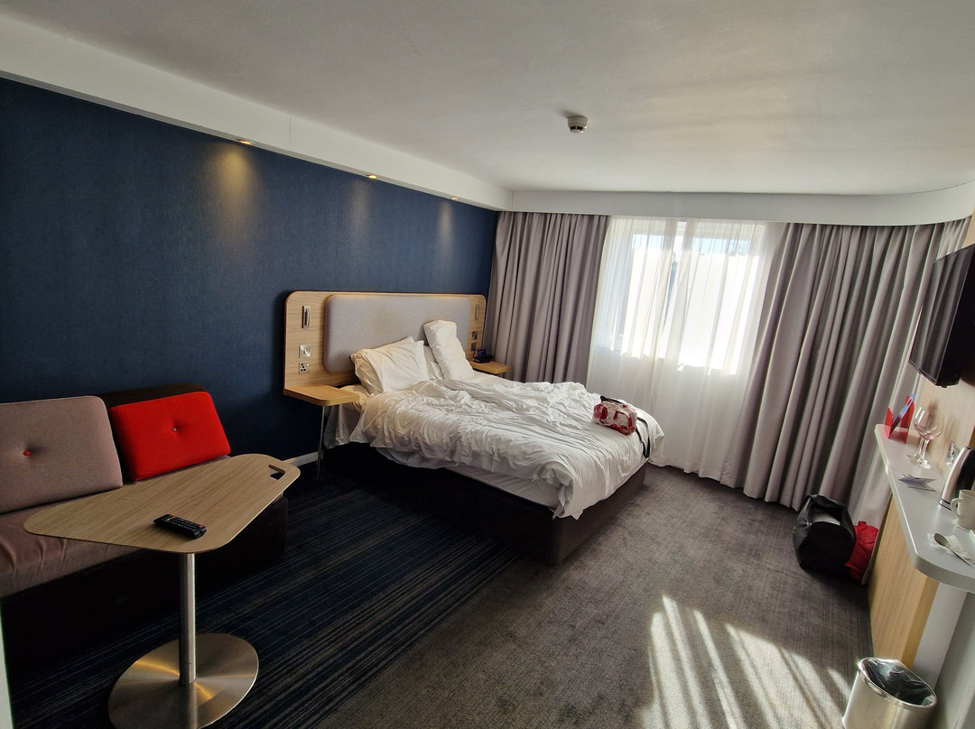 希尔顿普茨茅斯酒店主图