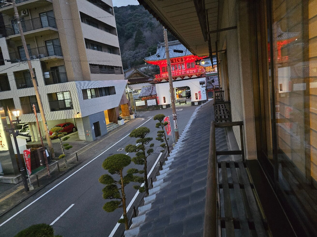 Yumotoso Toyokan主图