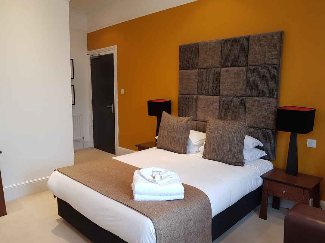 雷利什酒店主图