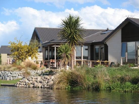 Lake Hood Homestay B&B主图
