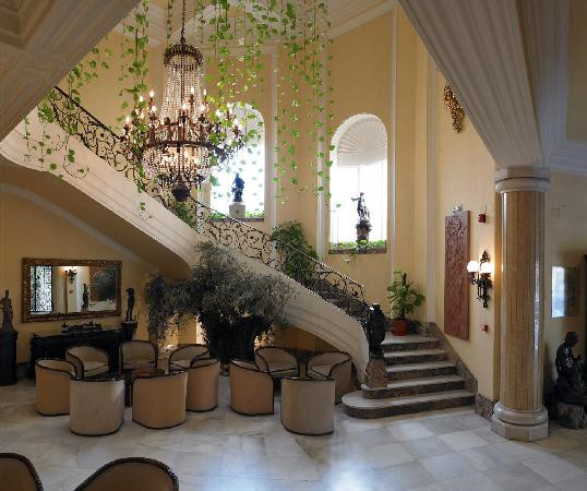 Hotel La Casa Grande Baena主图