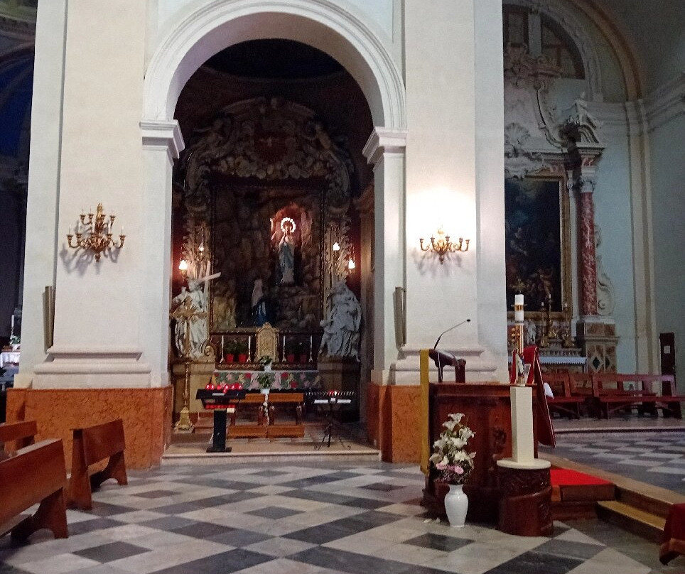 Basilica San Cassiano景点图片