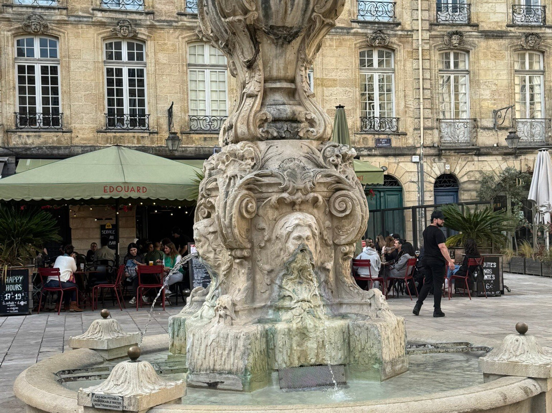 Place du Parlement-波尔多必去景点