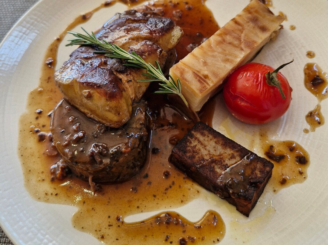 Hôtel-Restaurant Les Collines主图