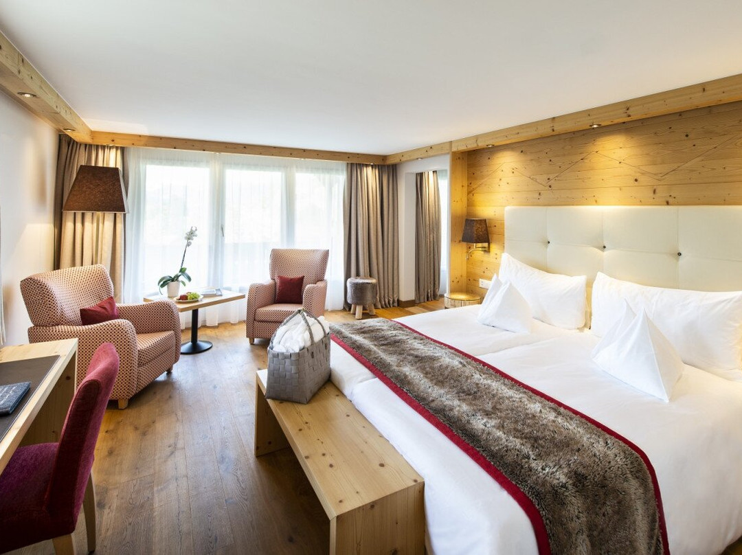 Golfhotel les Hauts de Gstaad & SPA主图