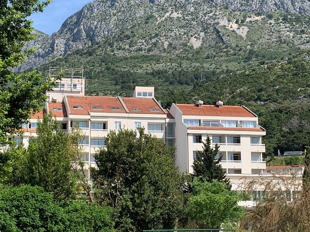 Hotel Quercus主图