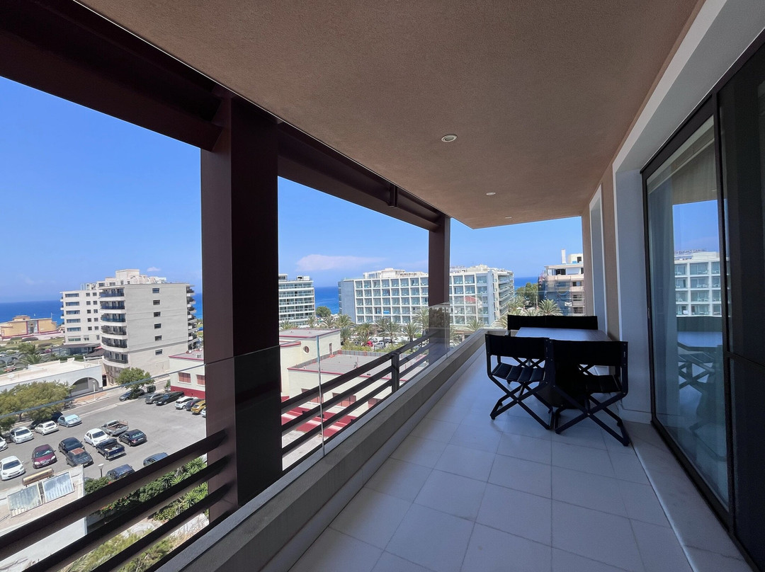 Bellevue On The Beach Suites主图