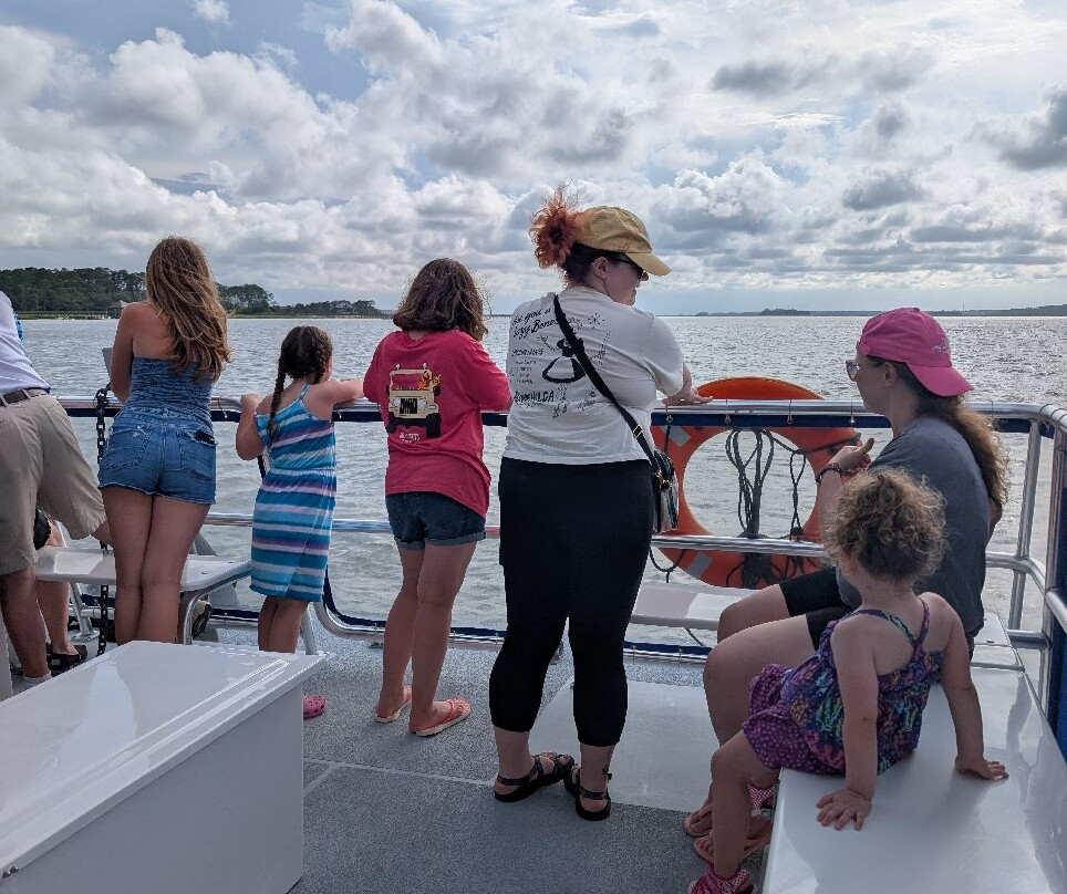 Lowcountry Watersports | Hilton Head Dolphin Tours, Boat Tours, & Jet Ski Rentals-希尔顿头岛必去景点