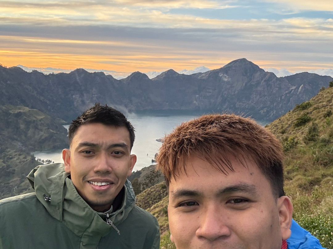 Antok Trekking - Mt.Rinjani Lombok Volcano-Senaru必去景点