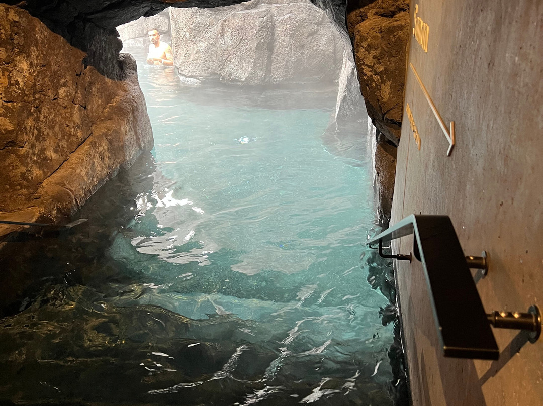 Sky Lagoon-科帕伏古必去景点