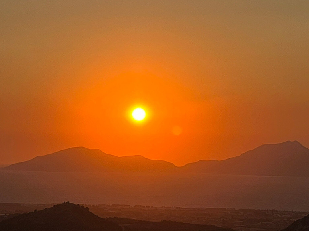 Zia Sunset Balcony View Point-Zia必去景点