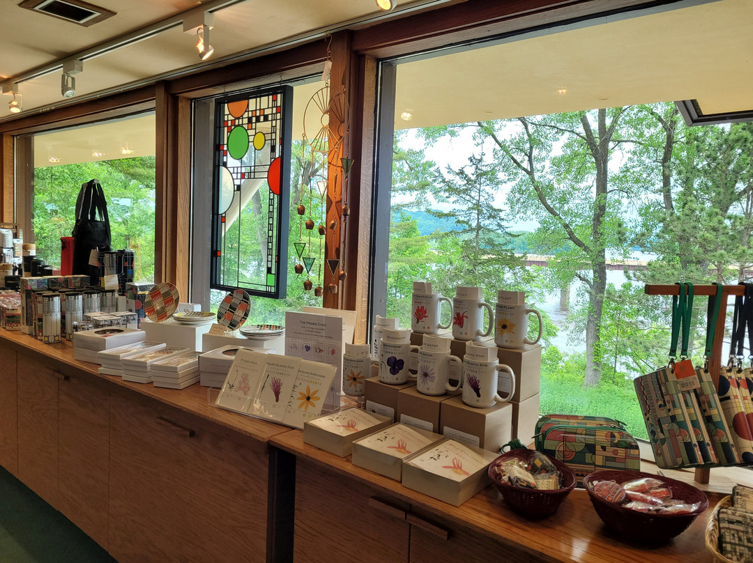 Frank Lloyd Wright Visitor Center-Spring Green必去景点