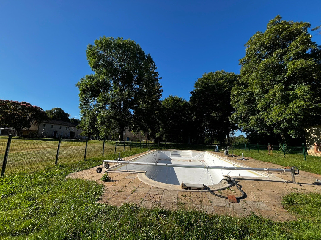 Chateau de Mavaleix主图