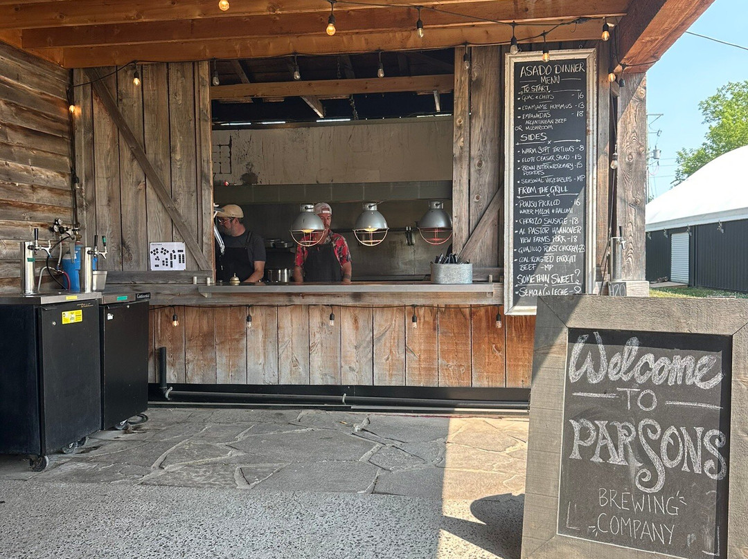 Parsons Brewing Company-皮克顿必去景点