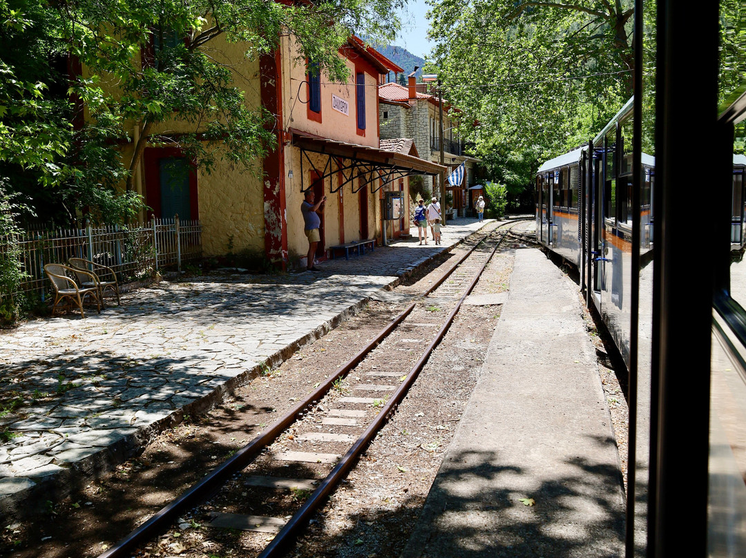 Odontotos Rack Railway-卡拉夫里塔必去景点