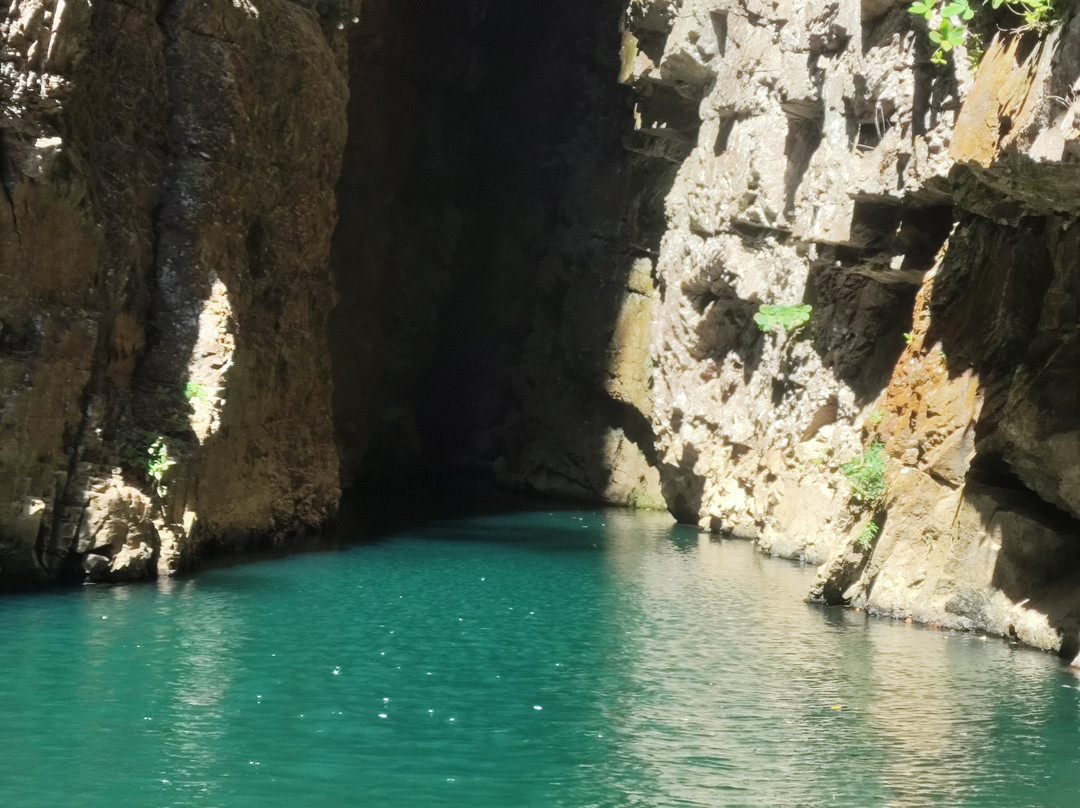 Cachoeira do Dragão-上帕拉伊苏迪戈亚斯必去景点