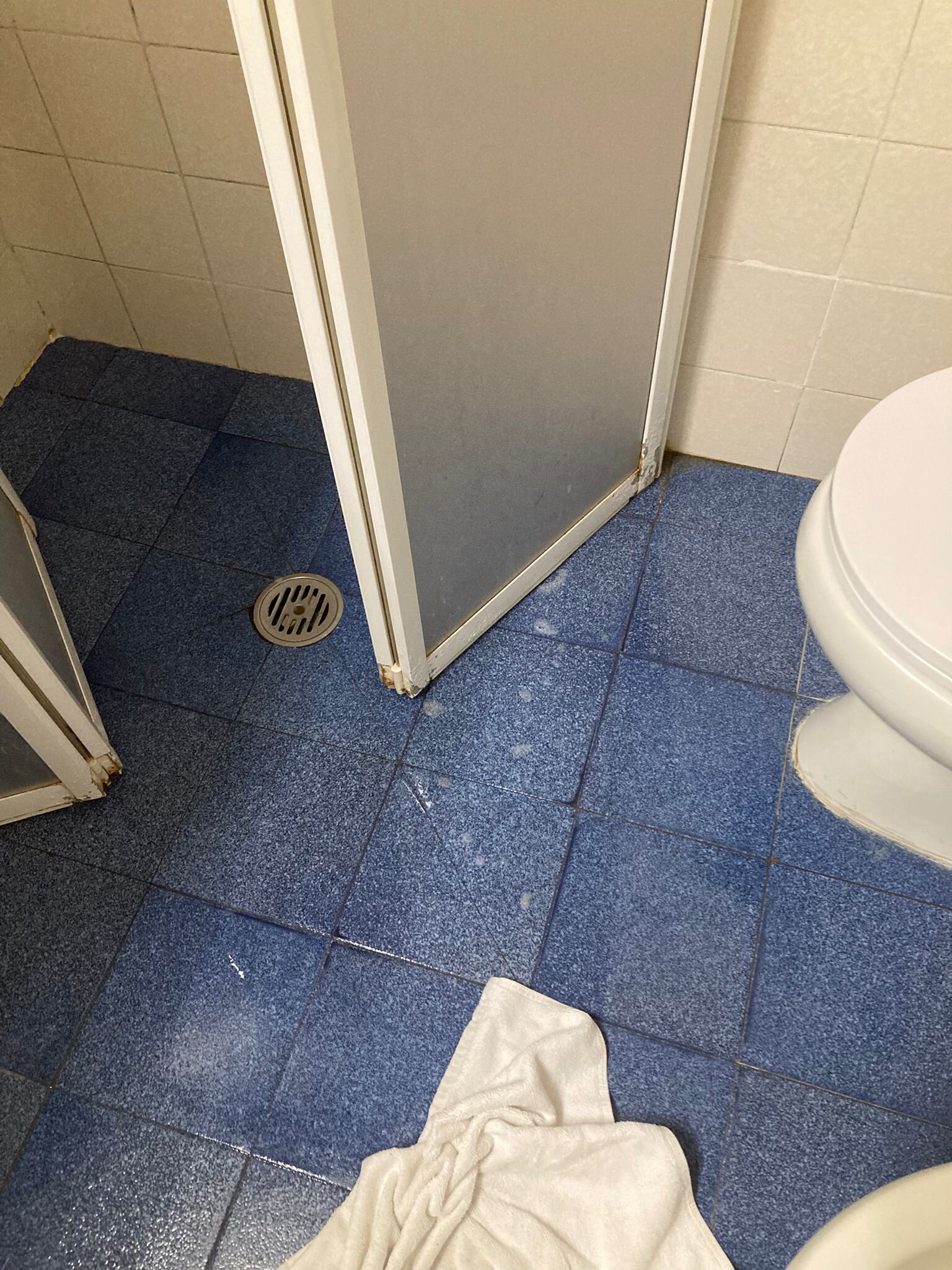 莎米特酒店-浴室