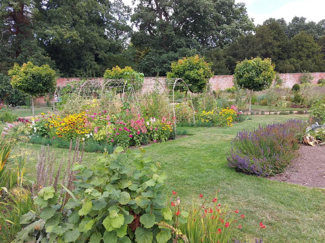 Cottesbrooke Gardens-北安普敦必去景点