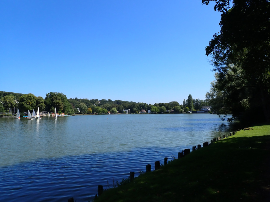 Lake Genval-格瓦尔必去景点