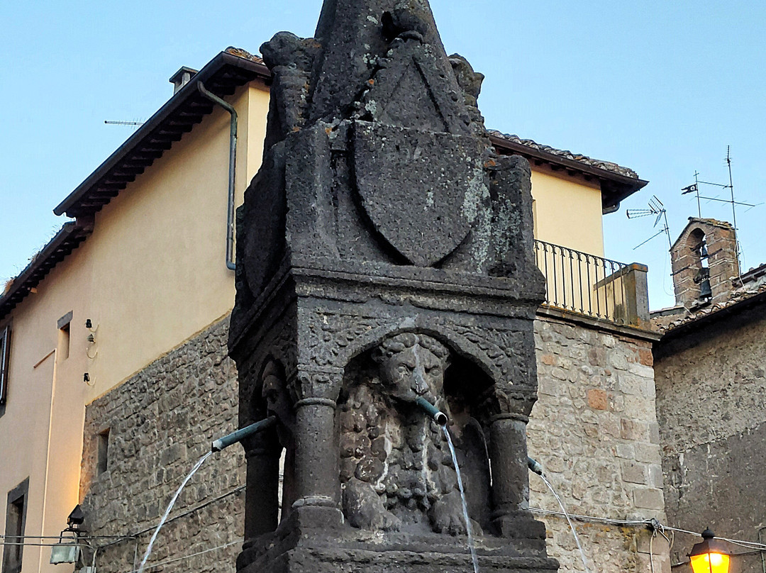 Fontana a Fuso-Vitorchiano必去景点