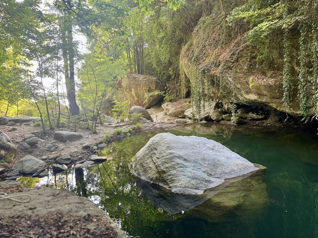 Kalipso Waterfall-Larissa必去景点