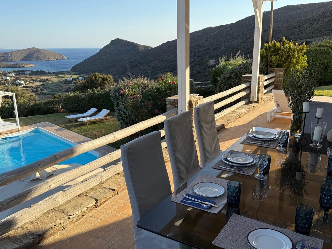 Heliades Villas主图