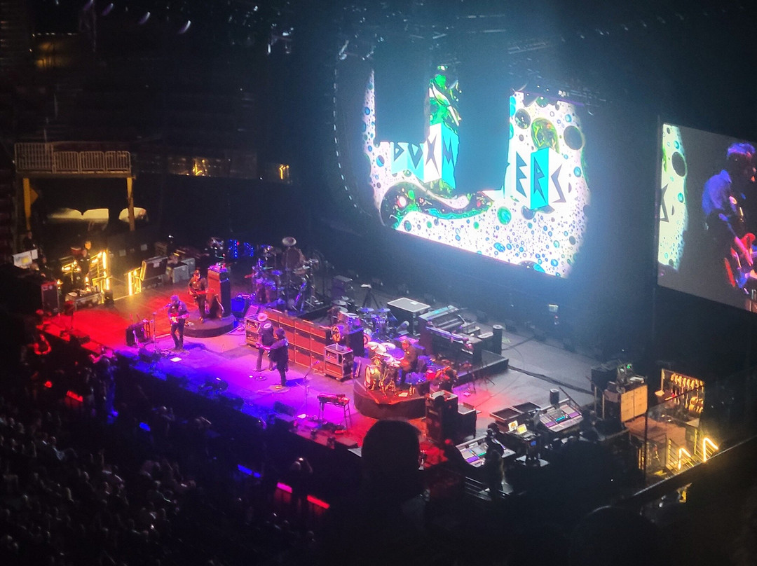 Amerant Bank Arena-森赖斯必去景点