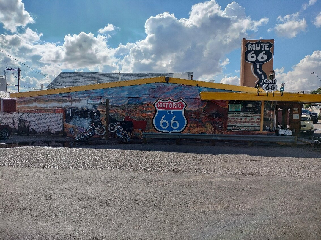 Delgadillo's Original Route 66 Gift Shop