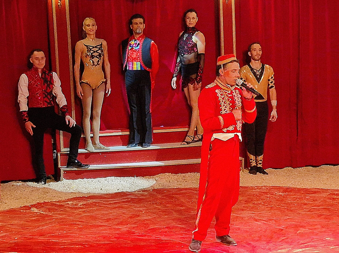 Cirque Paradiso Le Parc-中央大区必去景点