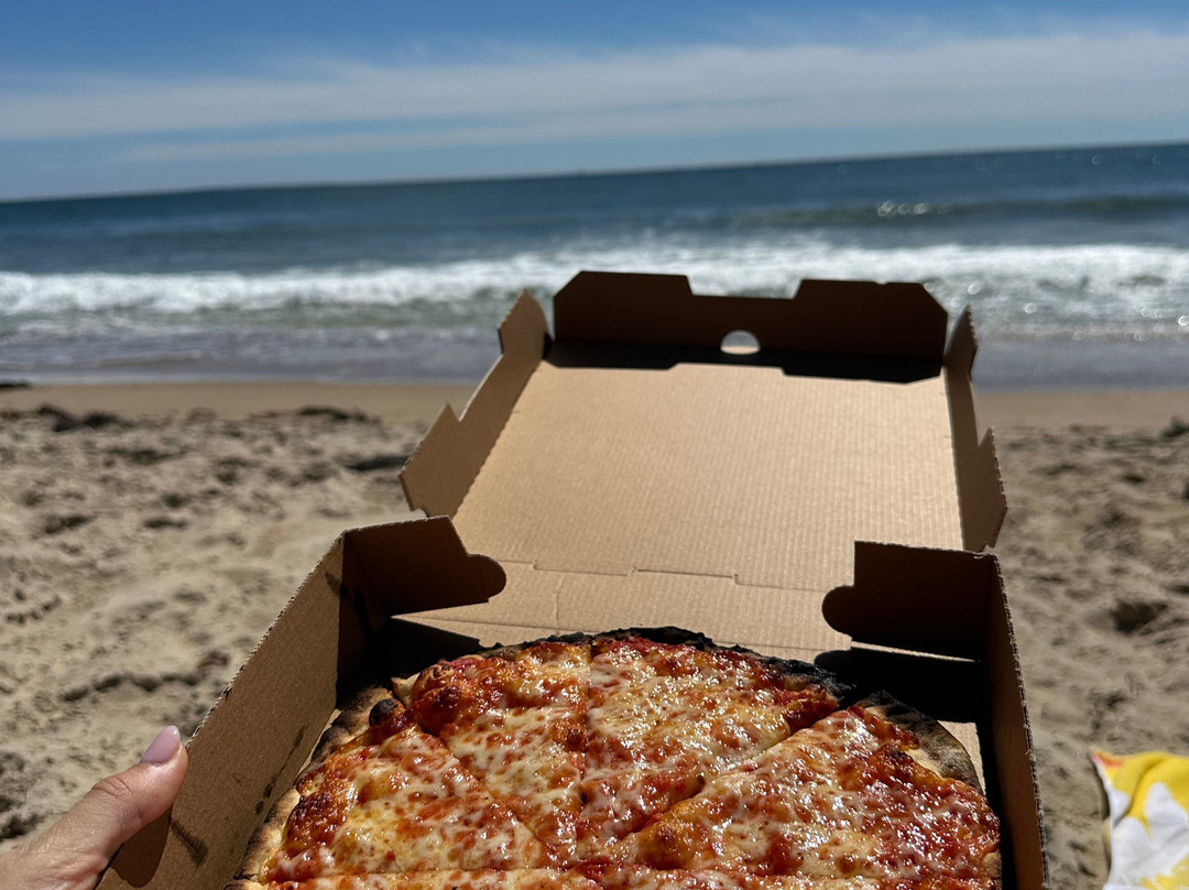 Sandy Shore Motel主图