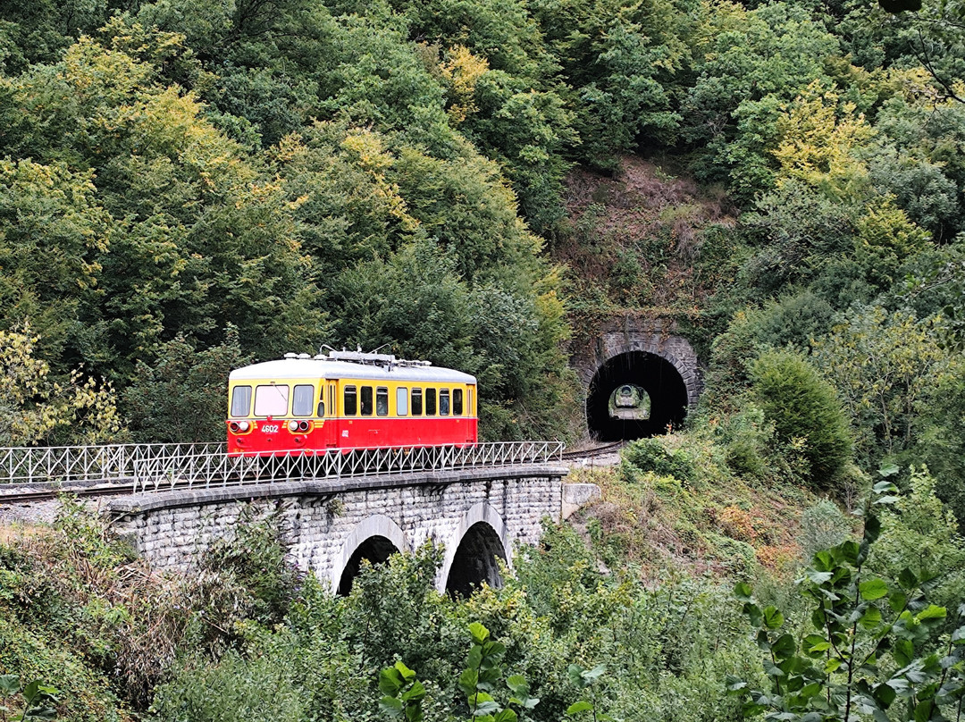 Le Chemin de Fer du Bocq-Spontin必去景点